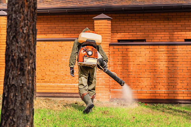 Top rated local Mosquito Control specialists in Owensville, IN